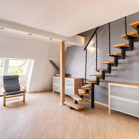 Appartement Coastal Style Two-level Victus Near Pier By Renters