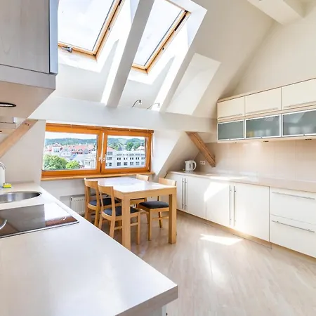 Coastal Style Two-level Victus Near Pier By Renters Daire Sopot