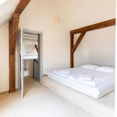 Coastal Style Two-level Victus Near Pier By Renters * Sopot